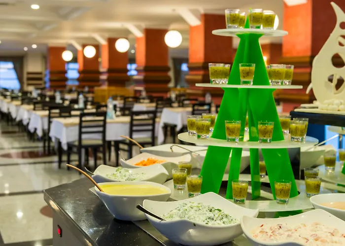 Hotel Grand Pasa 5*