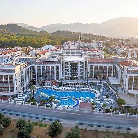 Hotel Grand Pasa