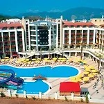 Ξενοδοχείο Grand Pasa