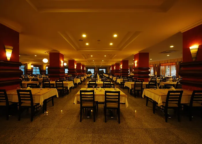 Hotel Grand Pasa 5*